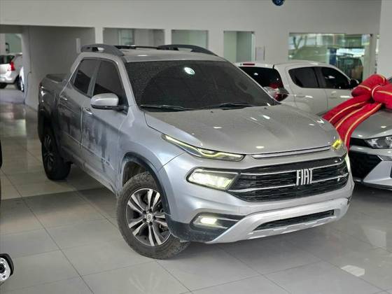 FIAT TORO 1.3 TURBO 270 FLEX FREEDOM AT6 FIAT TORO 1.3 TURBO 270 FLEX FREEDOM AT6